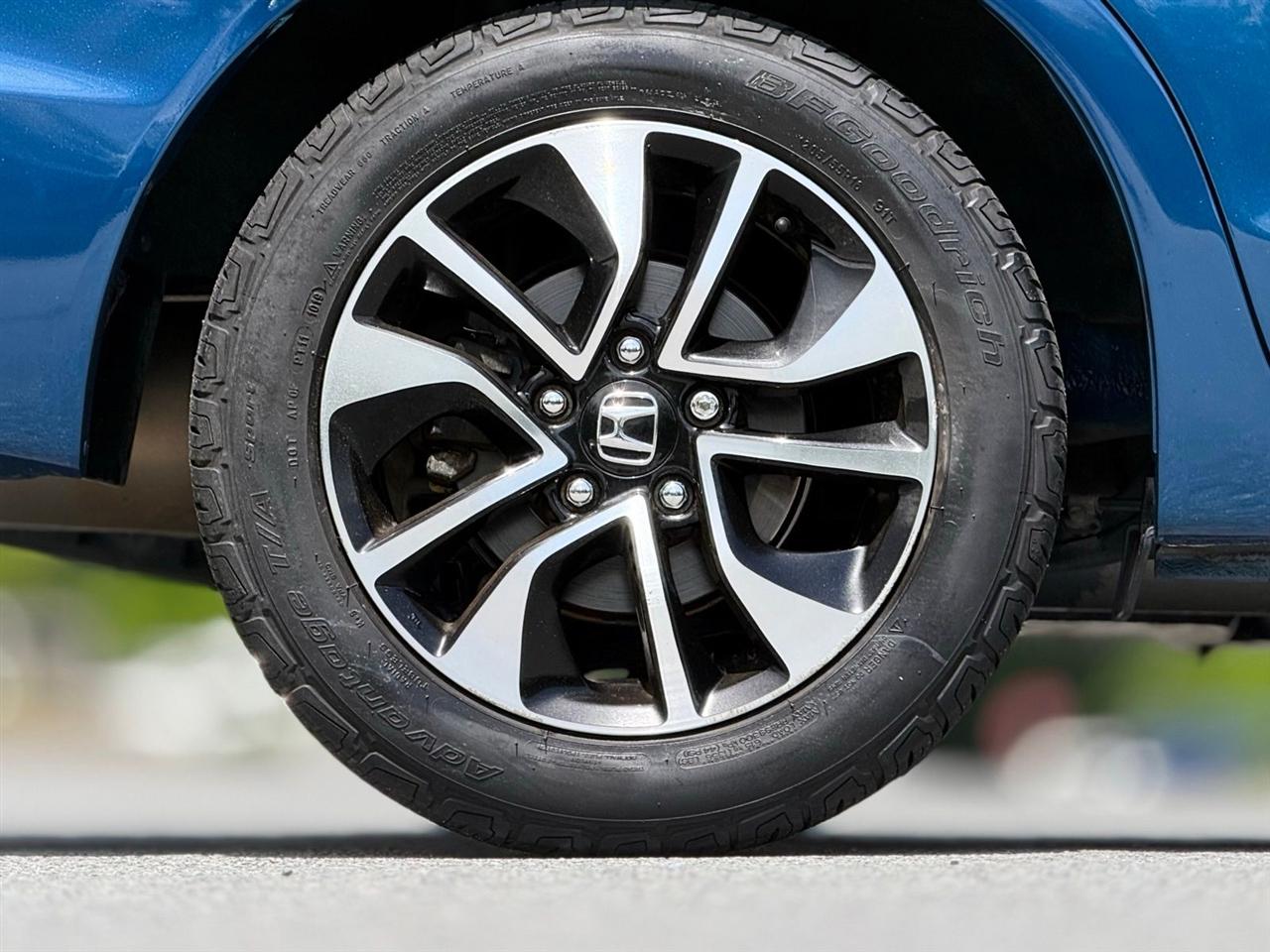 Honda Civic Sedan  2014