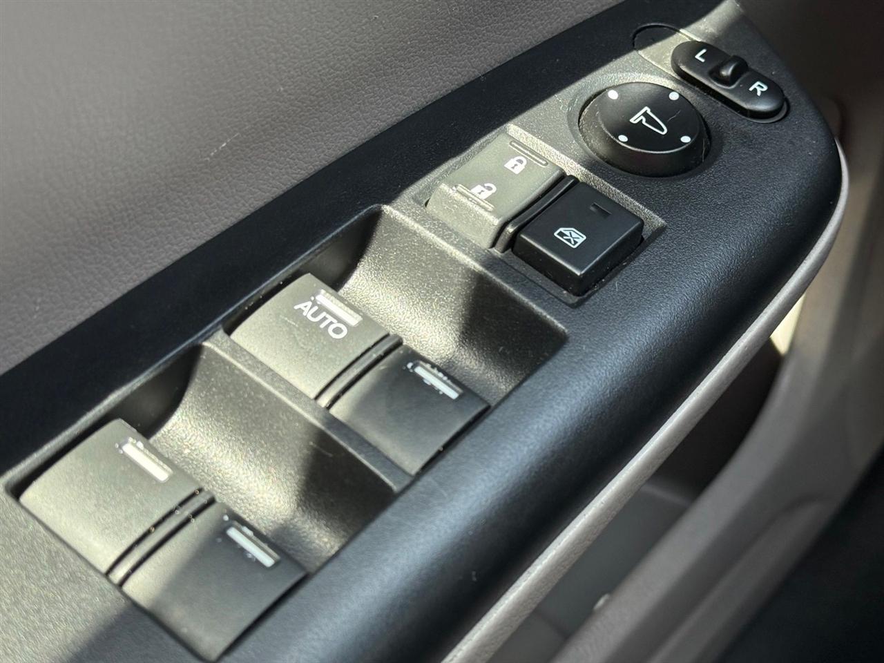 Honda Civic Sedan  2014