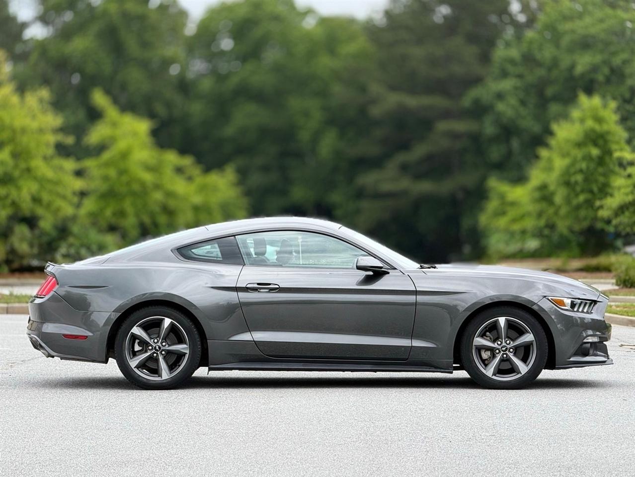 Ford Mustang  2016