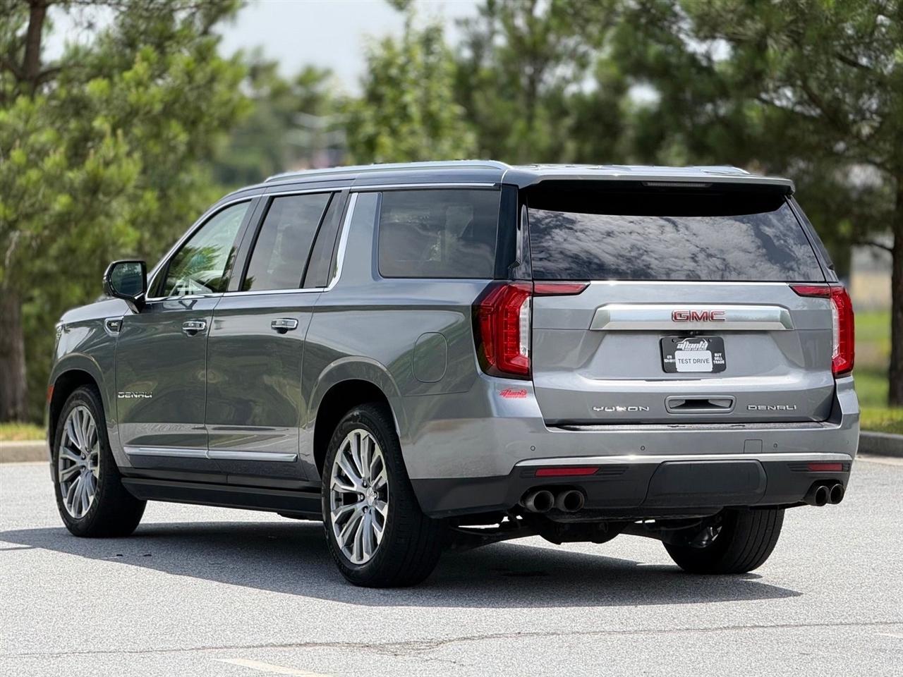 GMC Yukon XL  2021