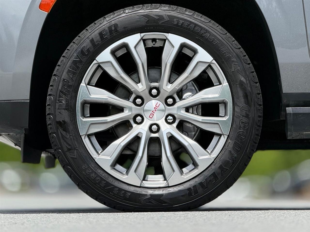 GMC Yukon XL  2021