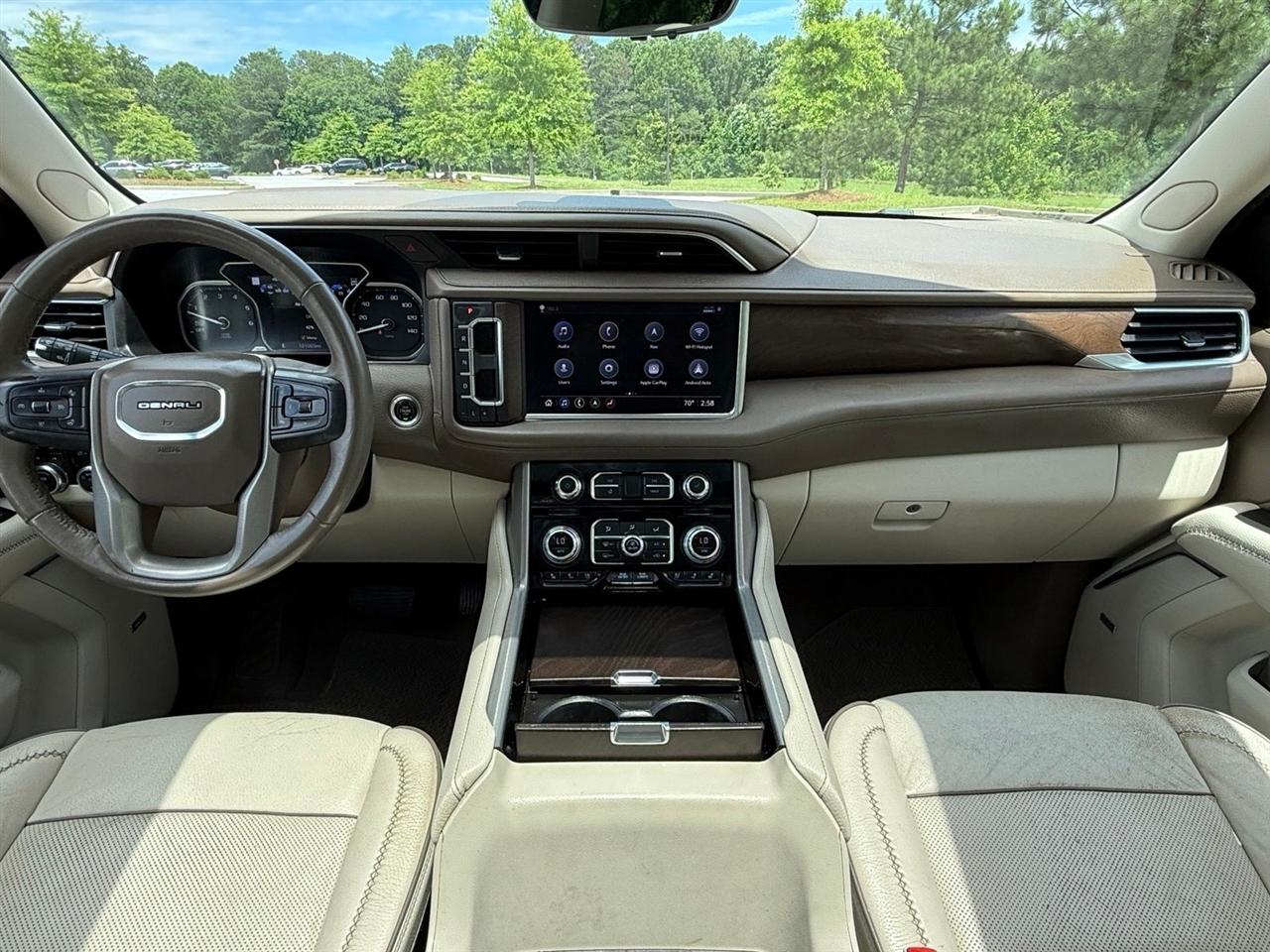 GMC Yukon XL  2021