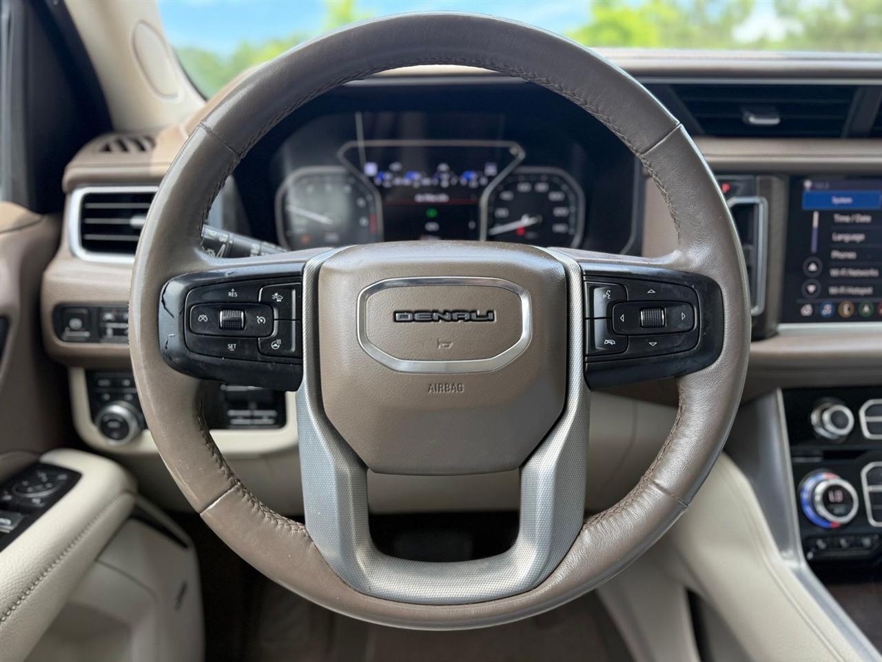 GMC Yukon XL  2021