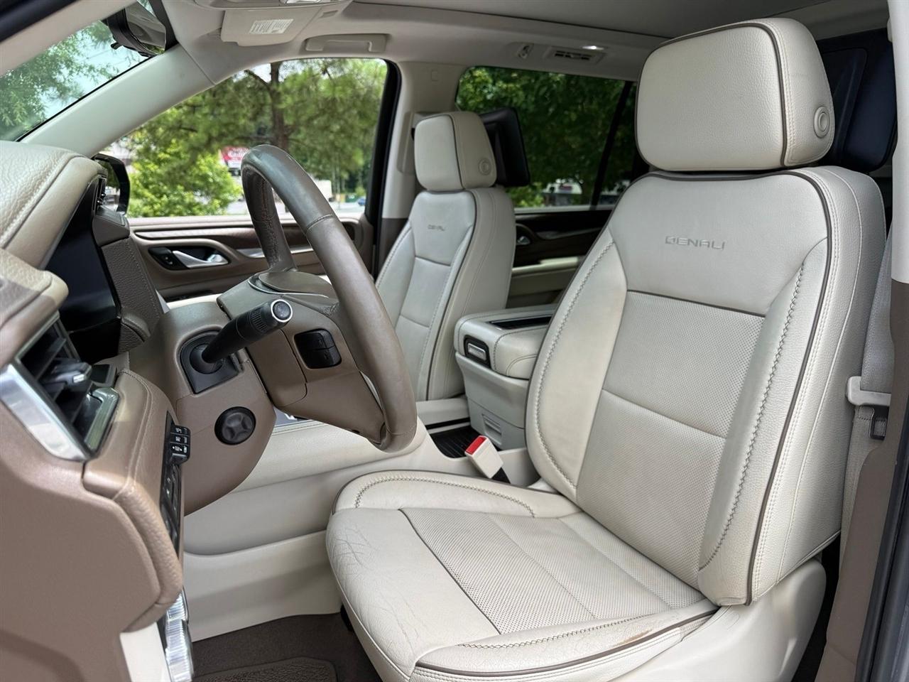 GMC Yukon XL  2021