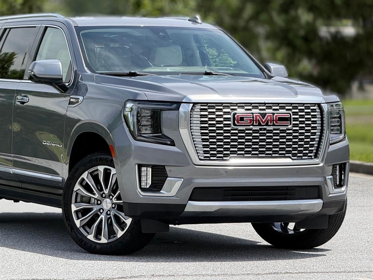 GMC Yukon XL  2021