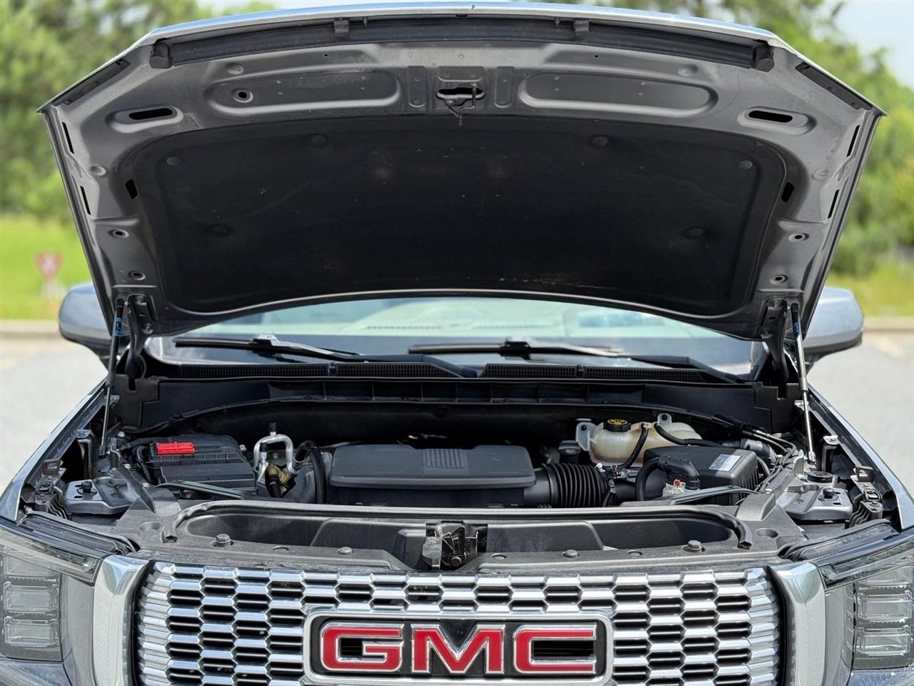 GMC Yukon XL  2021