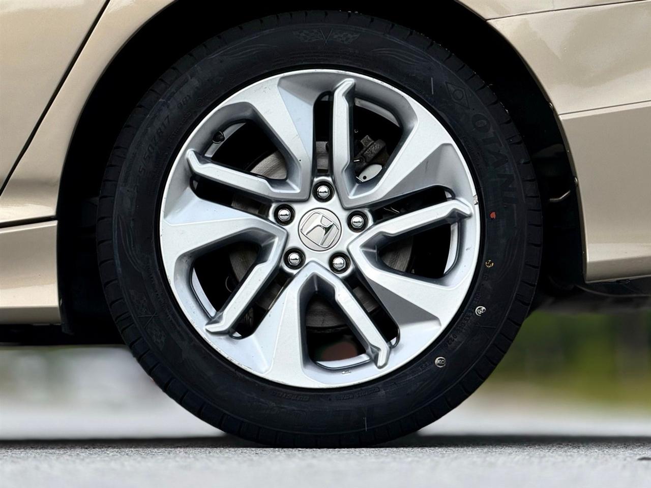 Honda Accord Sedan  2018