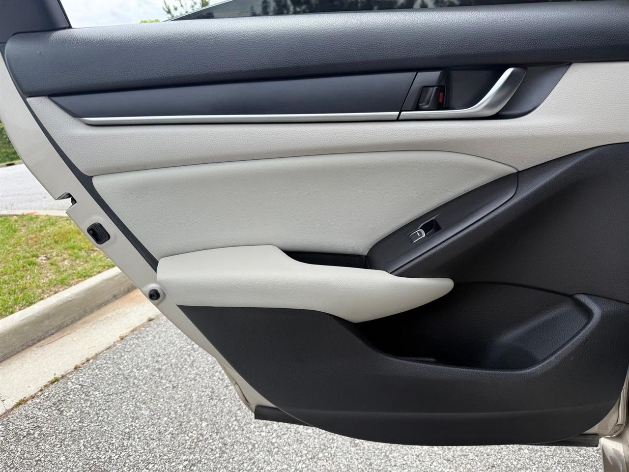 Honda Accord Sedan  2018