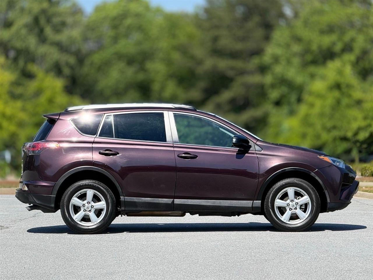 Toyota RAV4  2018