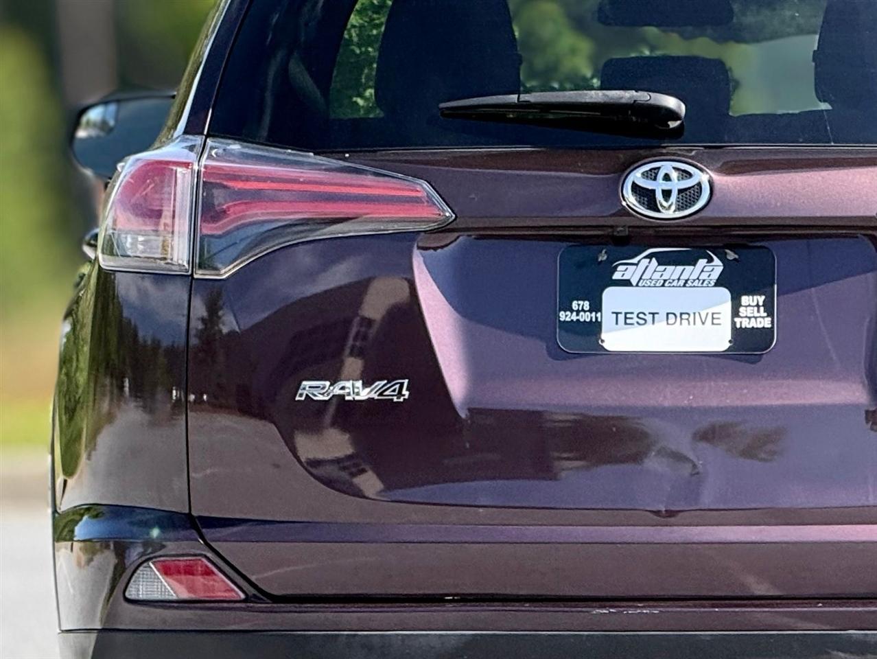 Toyota RAV4  2018