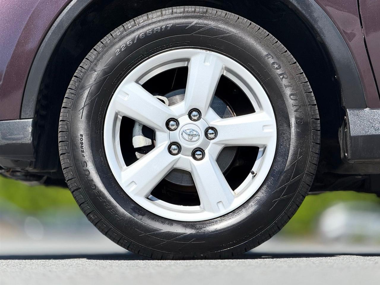 Toyota RAV4  2018