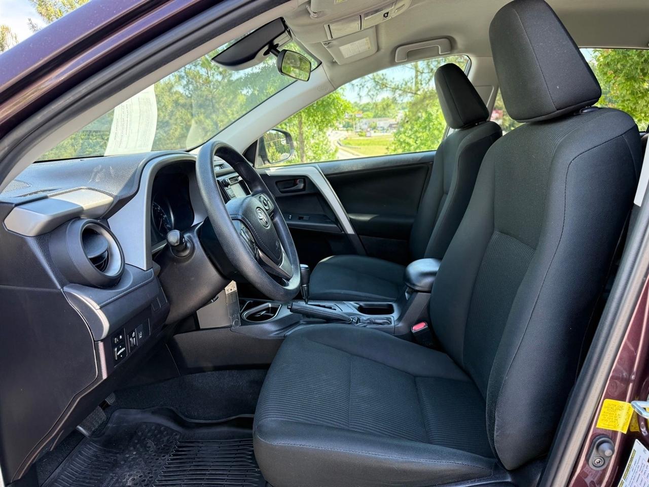 Toyota RAV4  2018