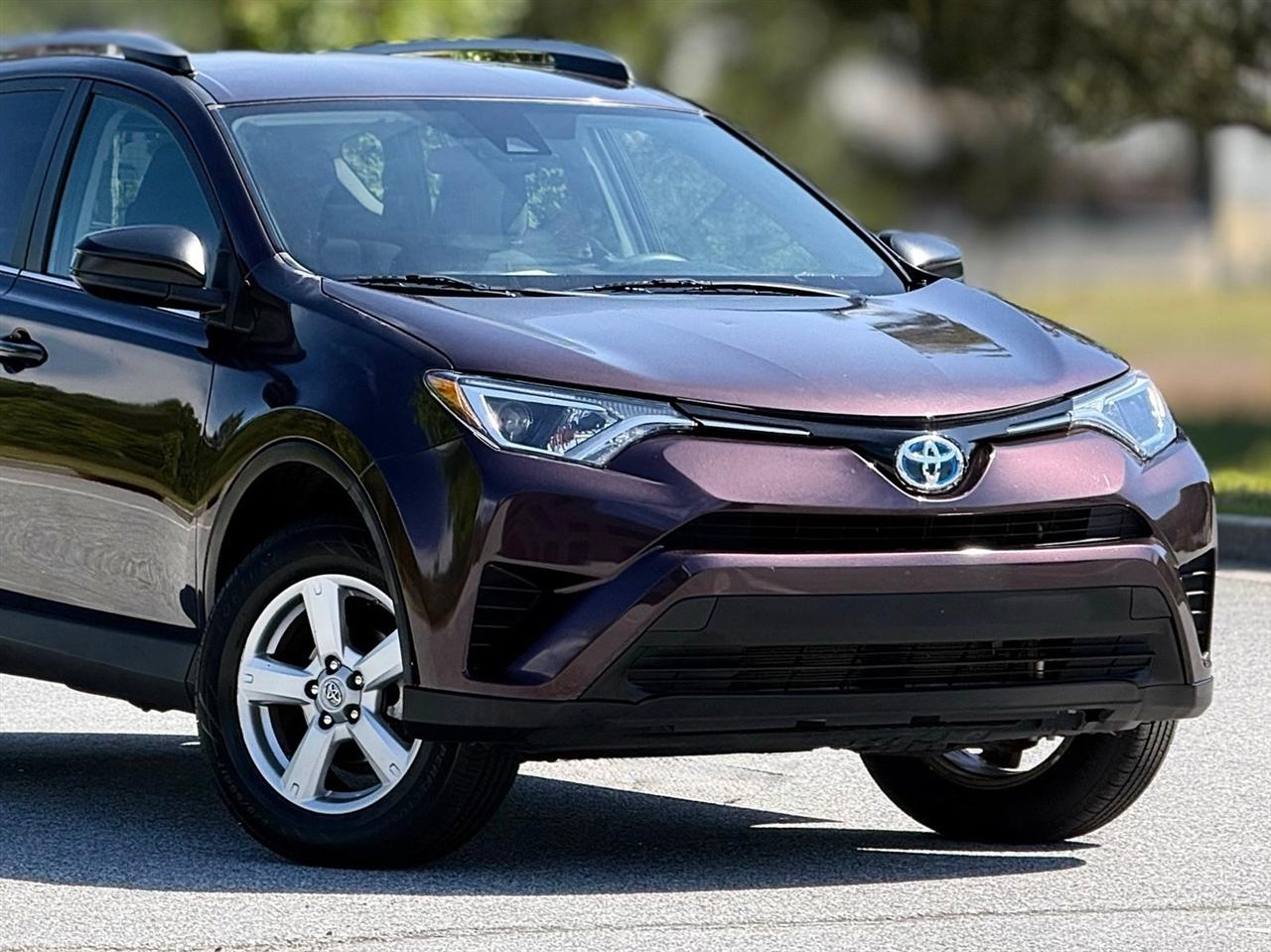 Toyota RAV4  2018