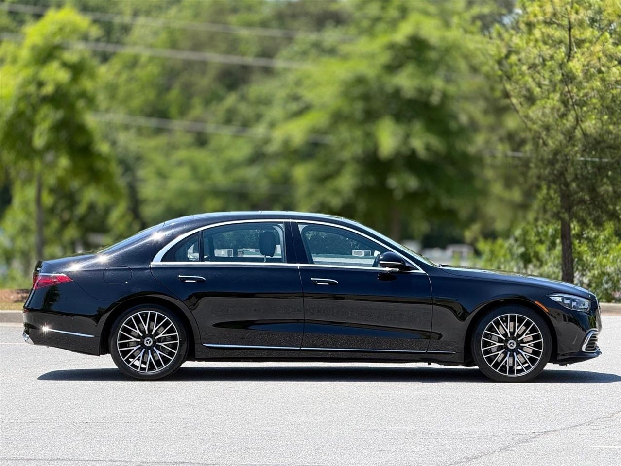 Mercedes-Benz S-Class  2021