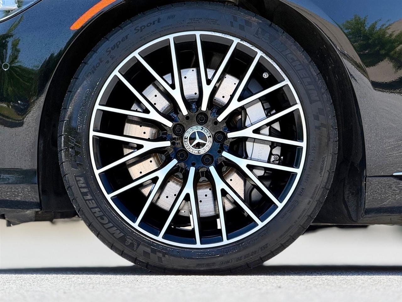 Mercedes-Benz S-Class  2021