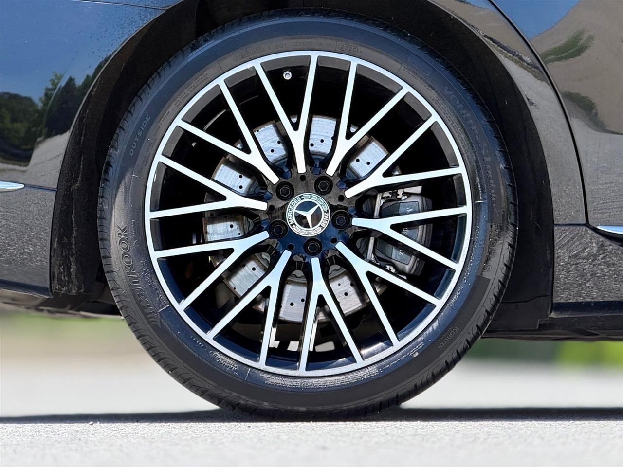 Mercedes-Benz S-Class  2021