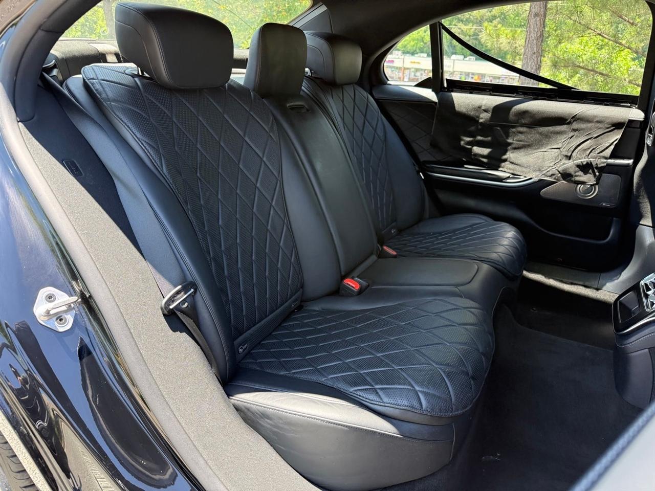 Mercedes-Benz S-Class  2021