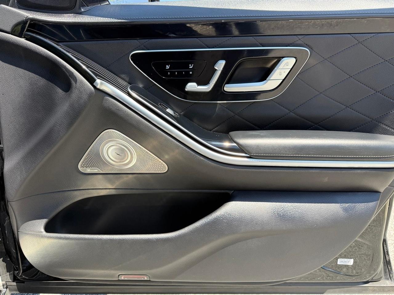 Mercedes-Benz S-Class  2021