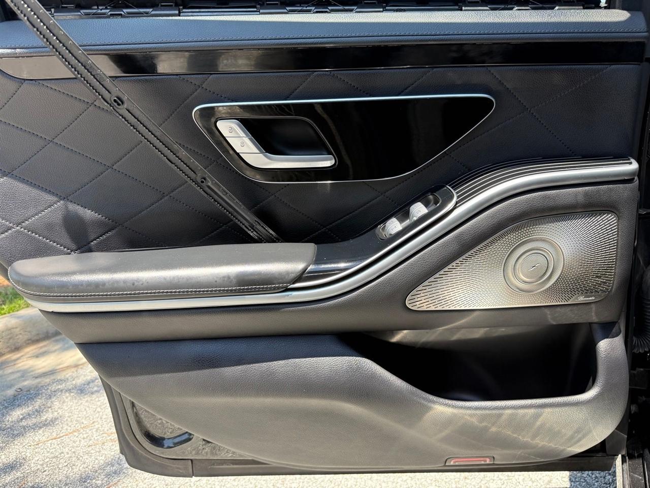 Mercedes-Benz S-Class  2021