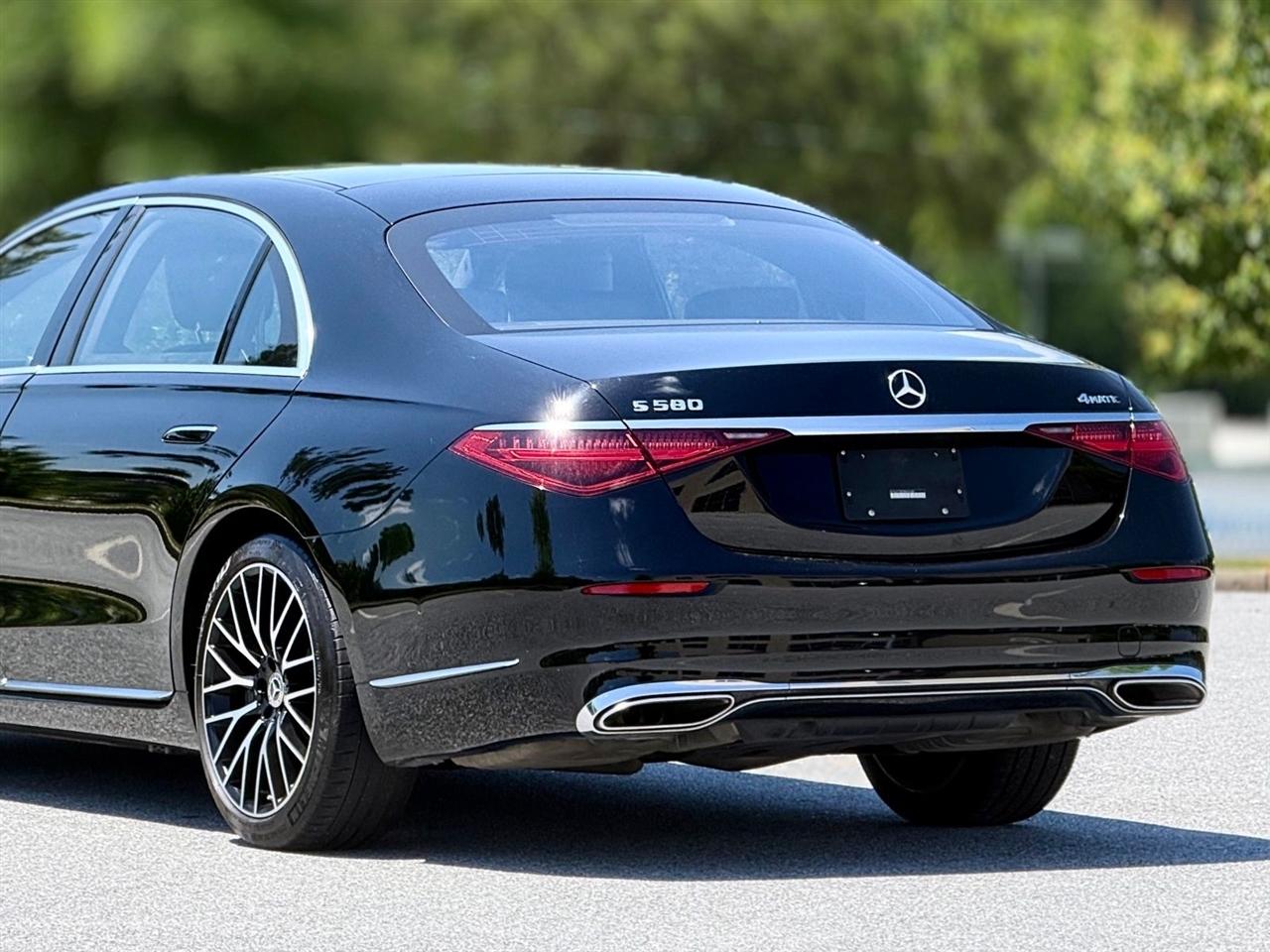 Mercedes-Benz S-Class  2021