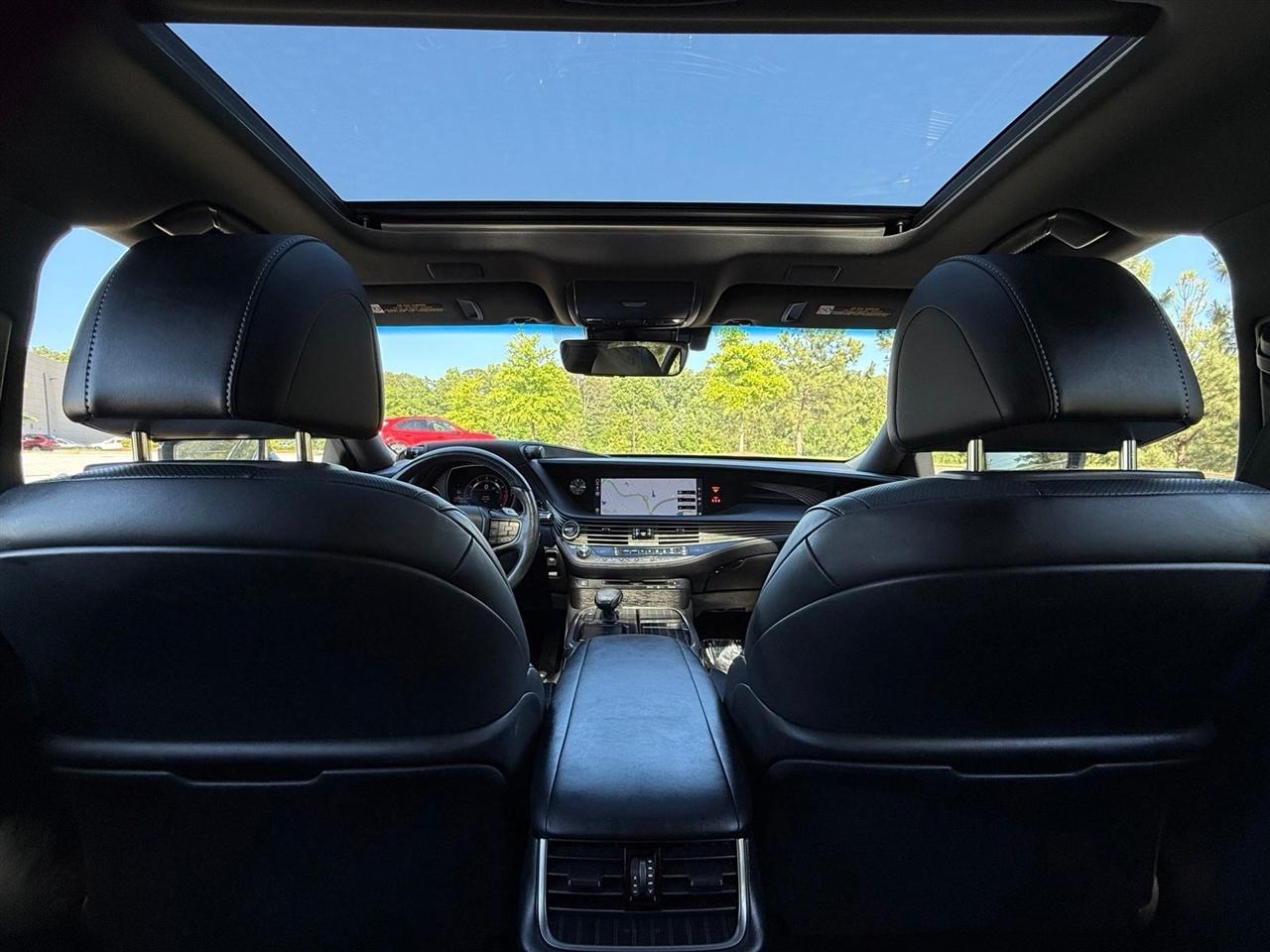 Lexus LS  2018