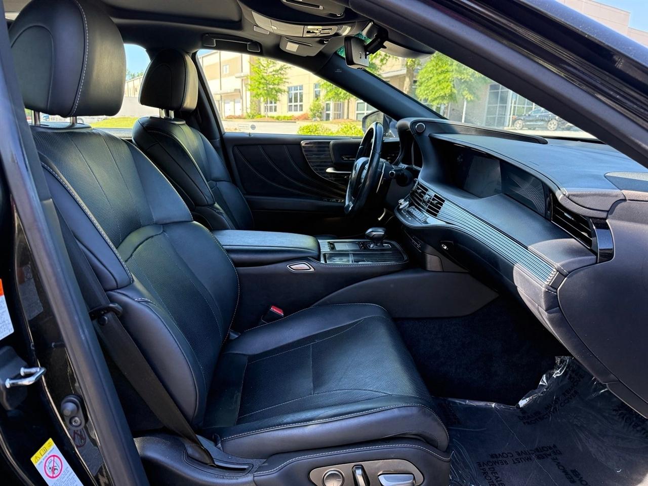 Lexus LS  2018