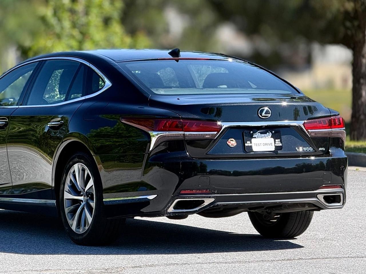 Lexus LS  2018