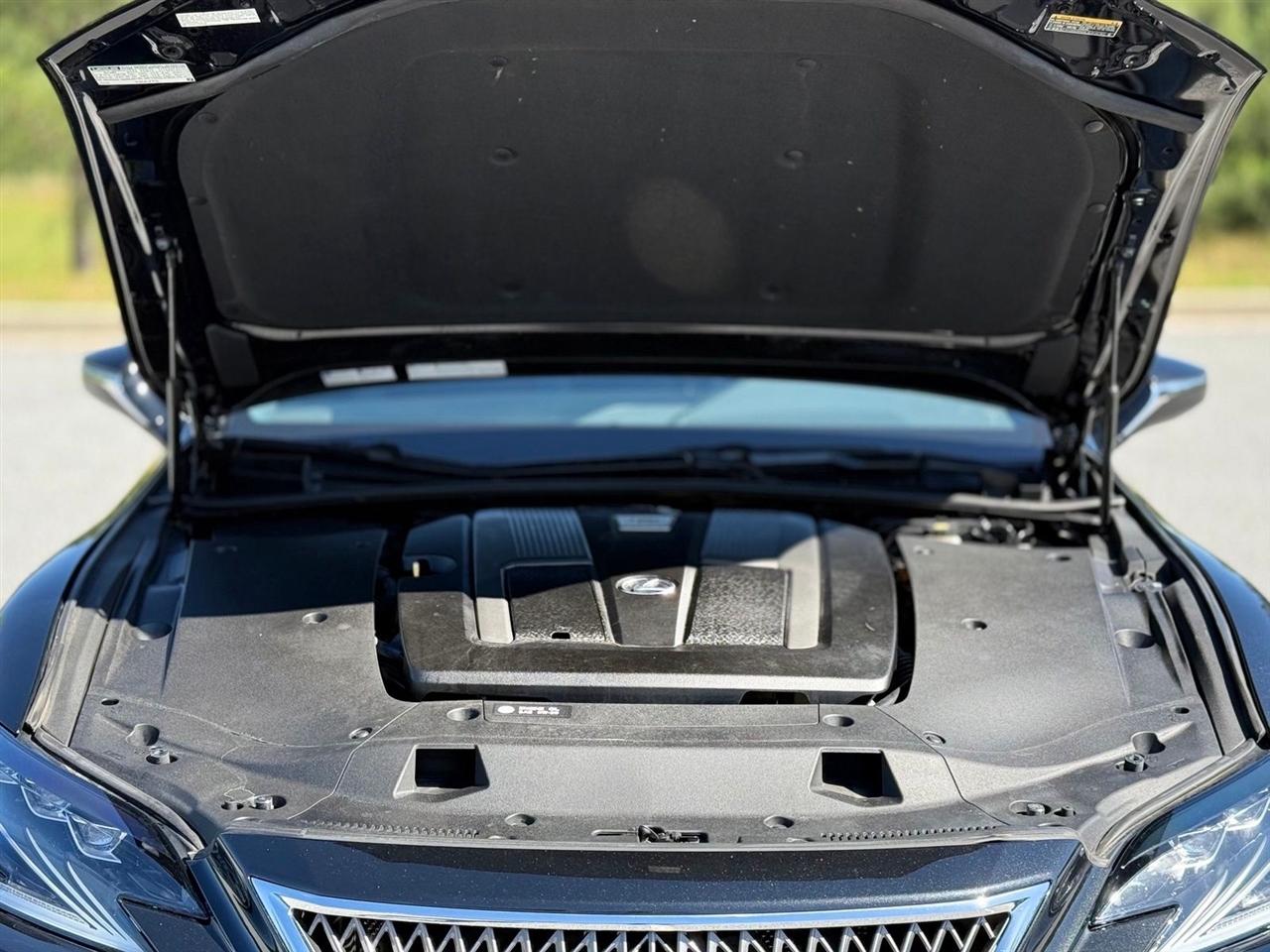 Lexus LS  2018