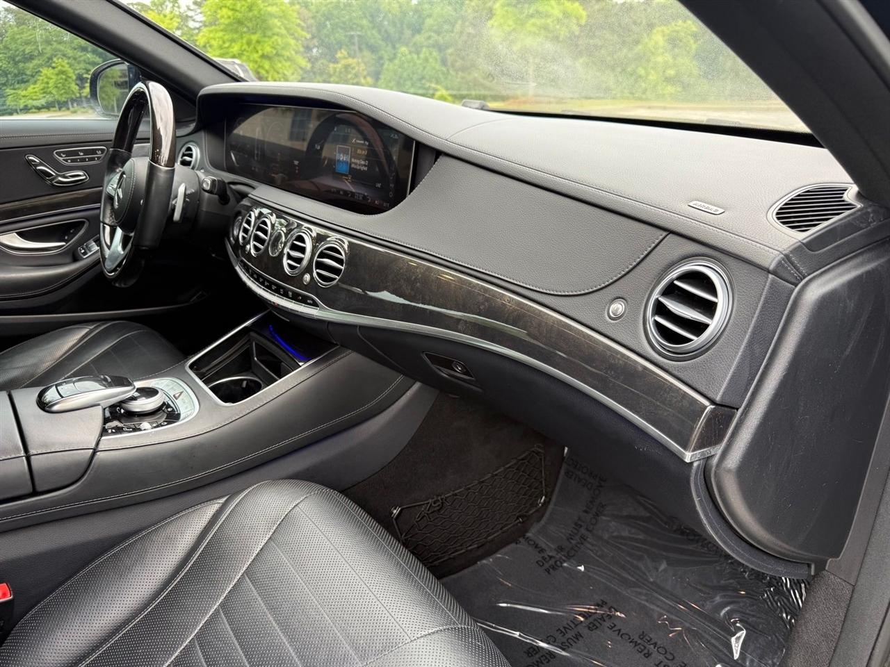 Mercedes-Benz S-Class  2020