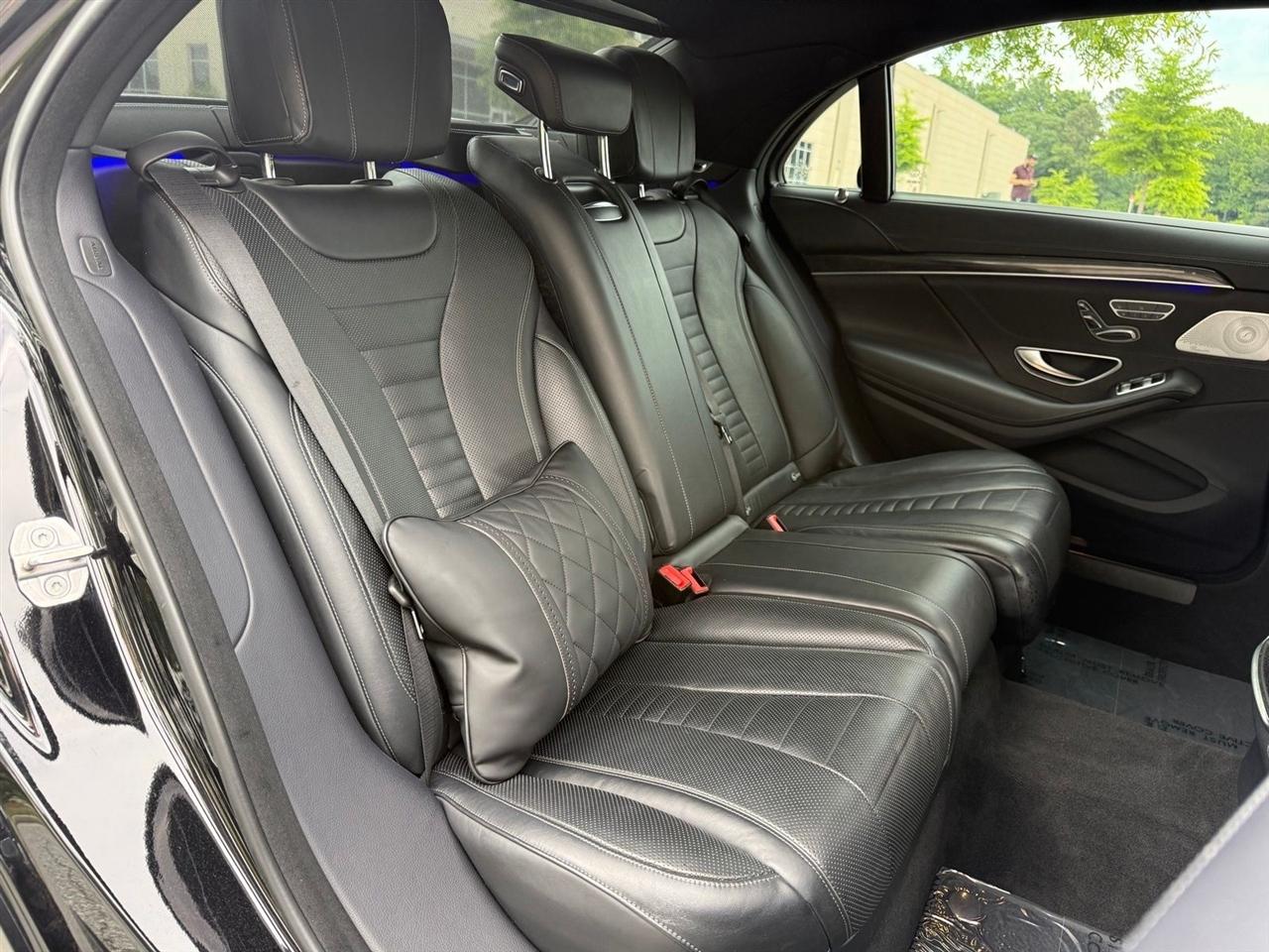 Mercedes-Benz S-Class  2020