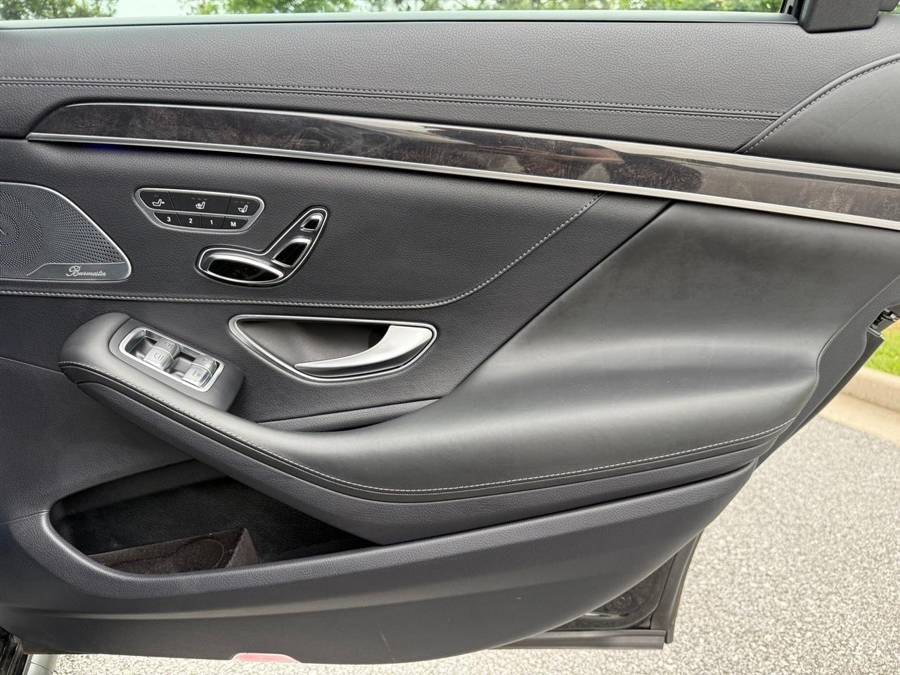 Mercedes-Benz S-Class  2020