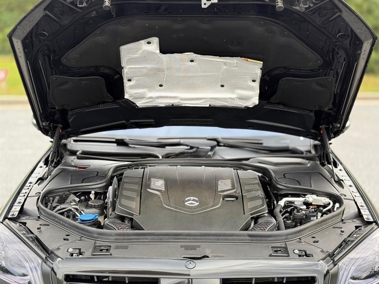 Mercedes-Benz S-Class  2020