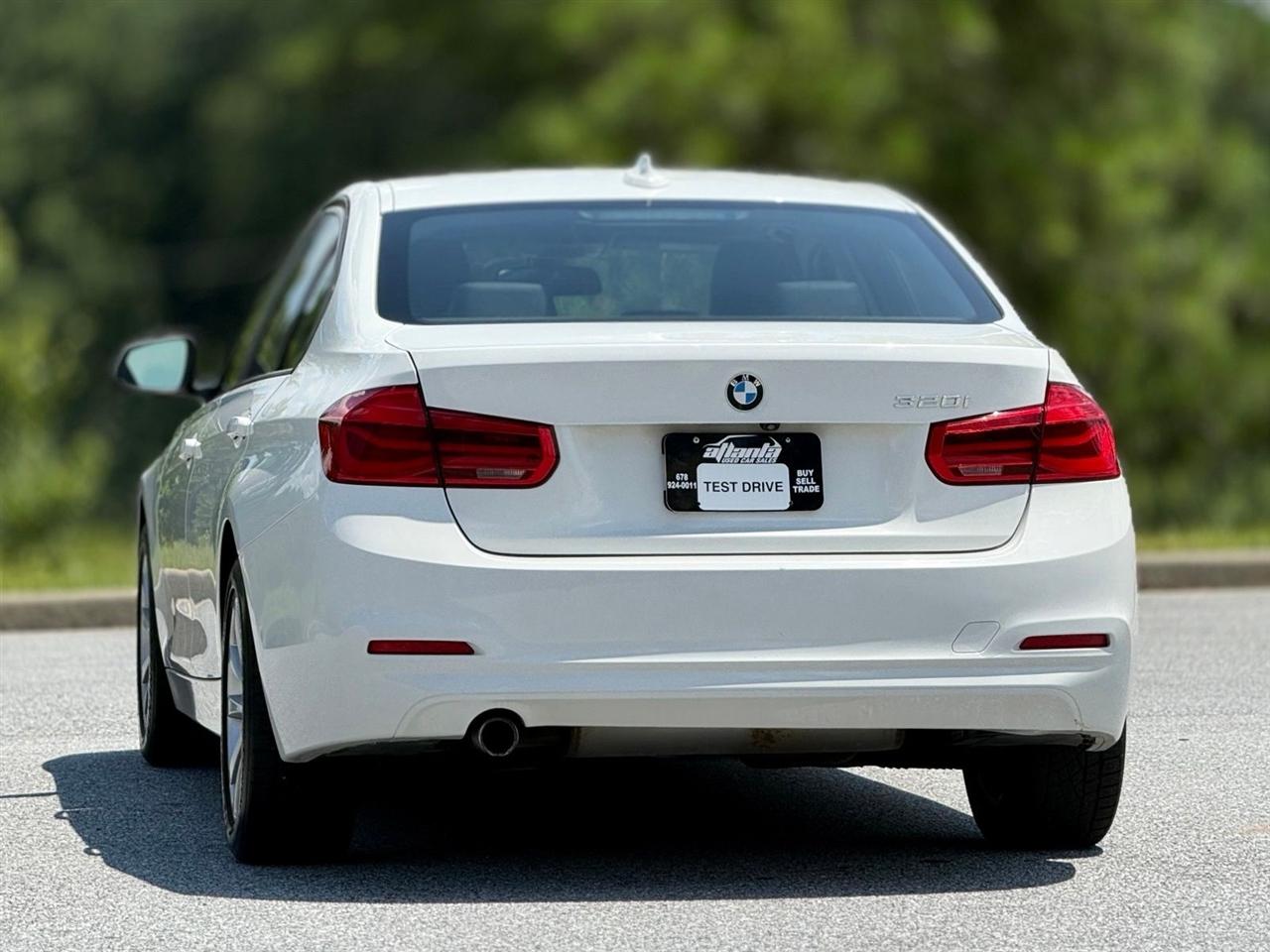 BMW 3 Series  2018