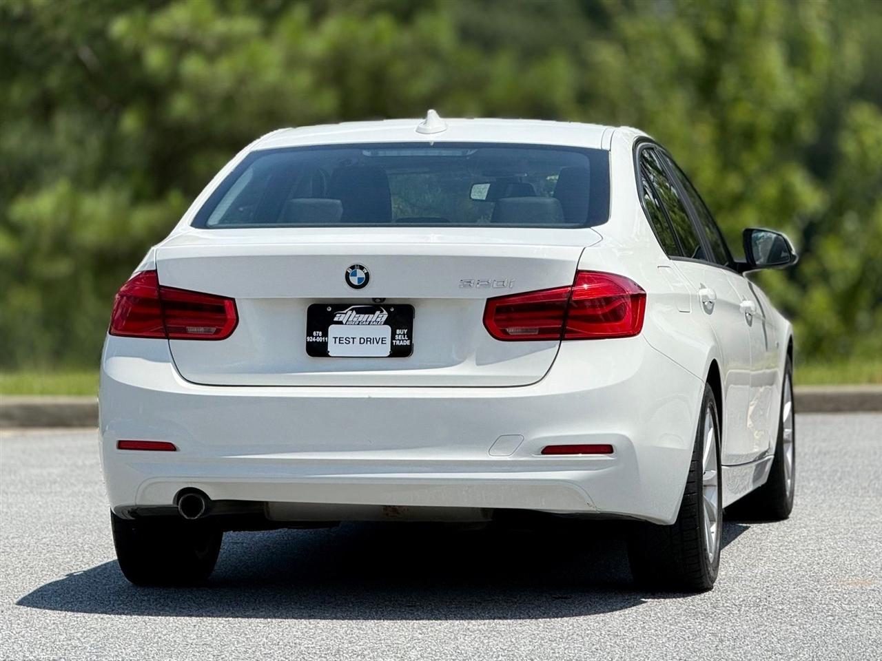 BMW 3 Series  2018