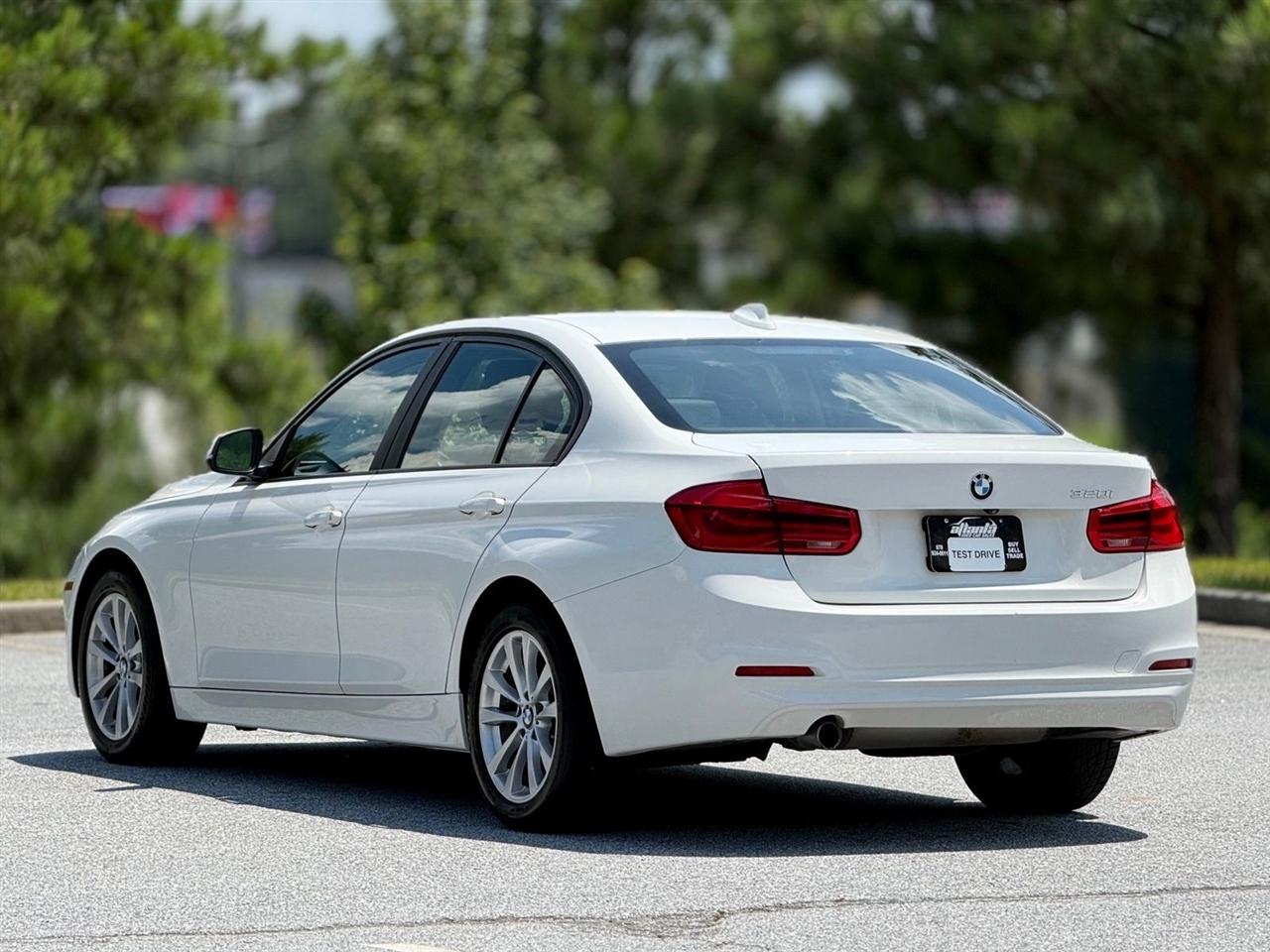 BMW 3 Series  2018