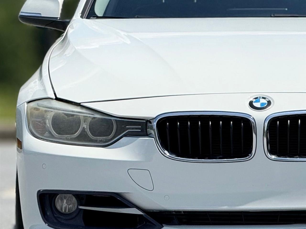 BMW 3 Series  2018