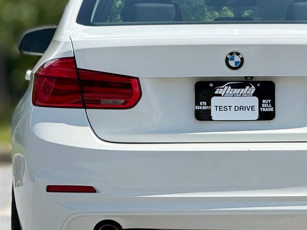 BMW 3 Series  2018