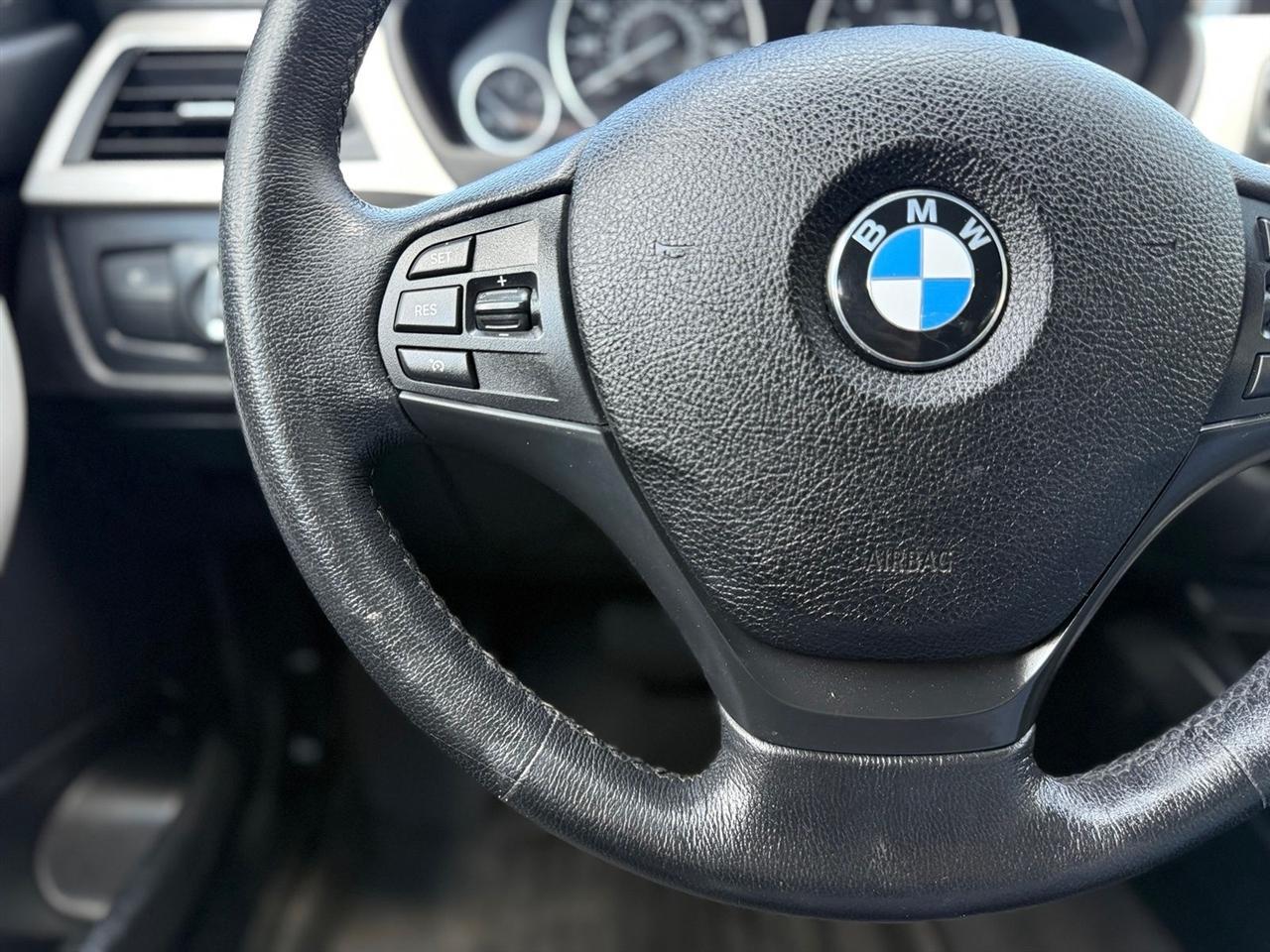 BMW 3 Series  2018