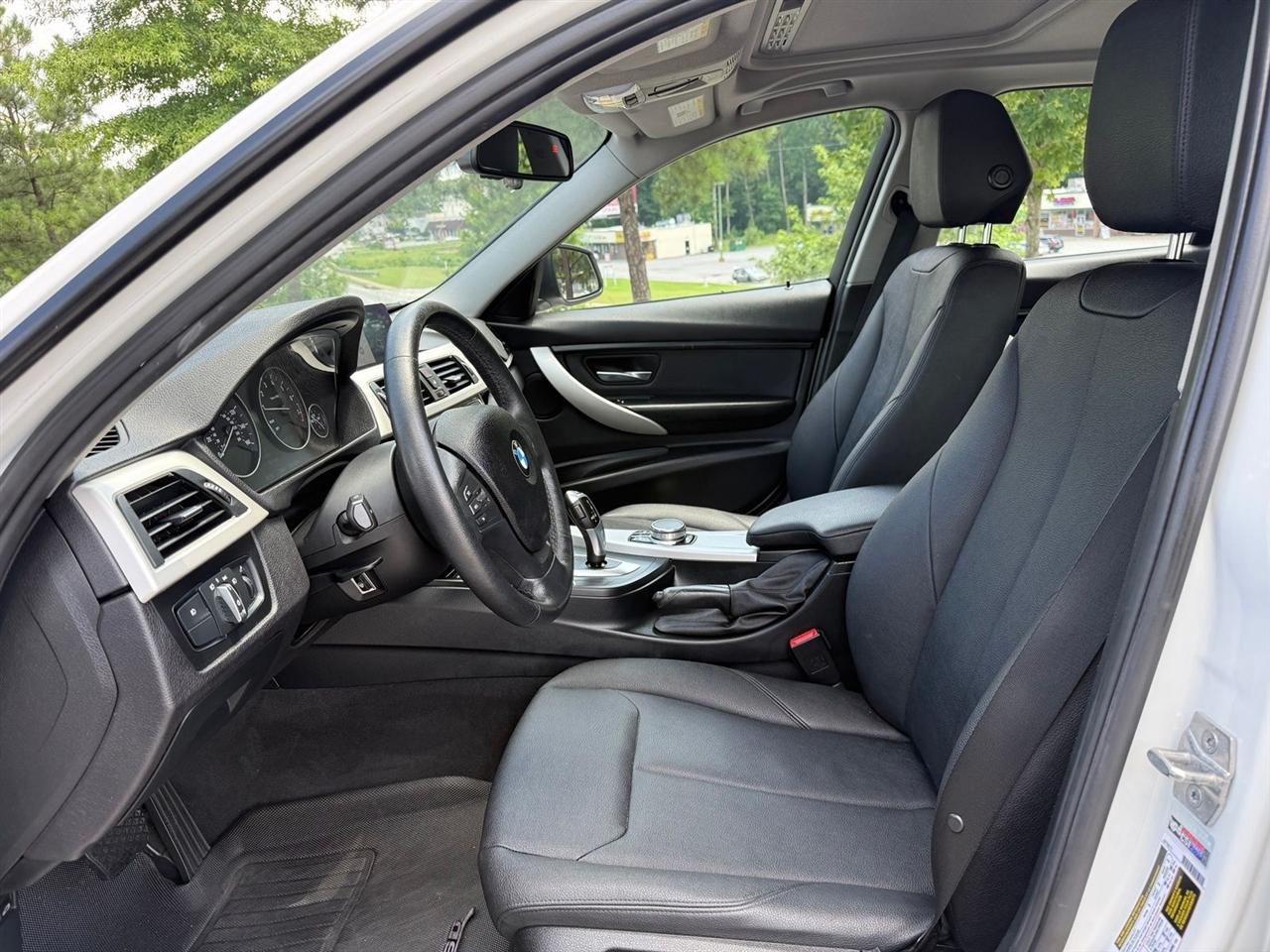 BMW 3 Series  2018