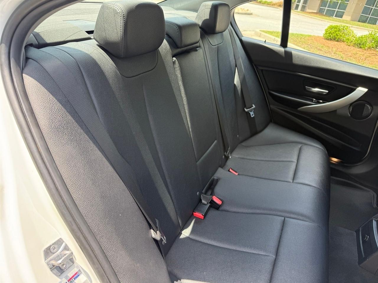 BMW 3 Series  2018