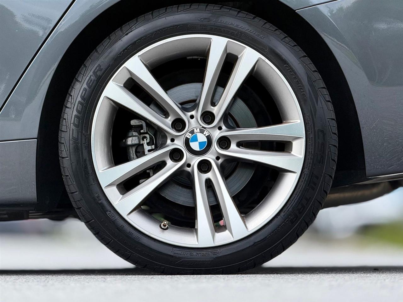 BMW 4 Series  2019