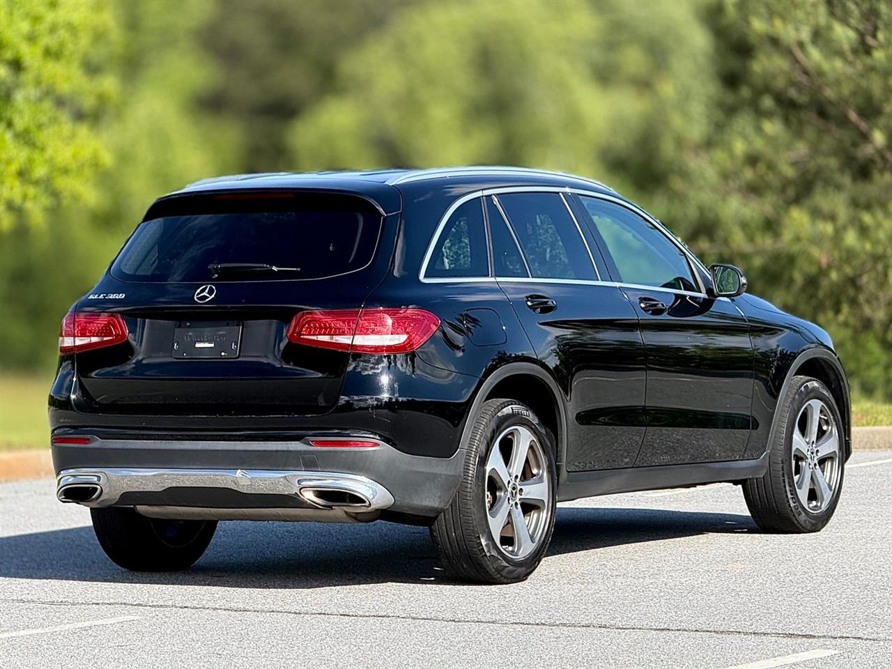 Mercedes-Benz GLC  2019