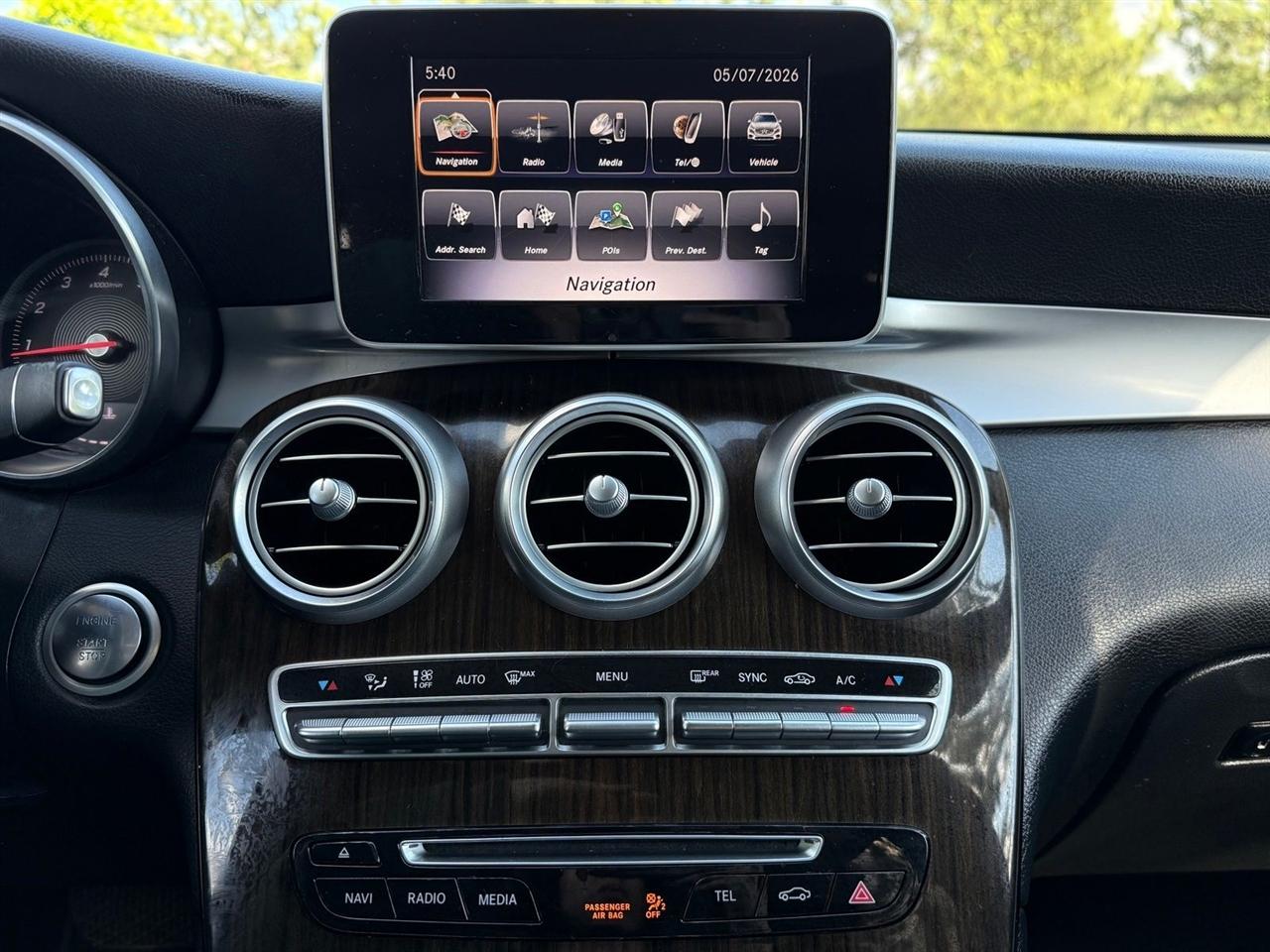 Mercedes-Benz GLC  2019