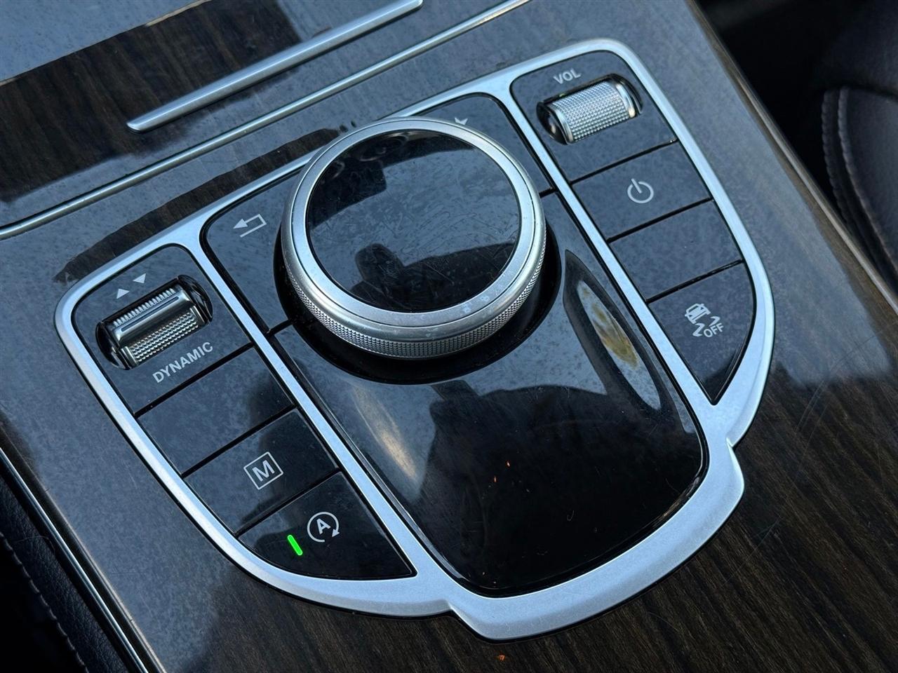 Mercedes-Benz GLC  2019