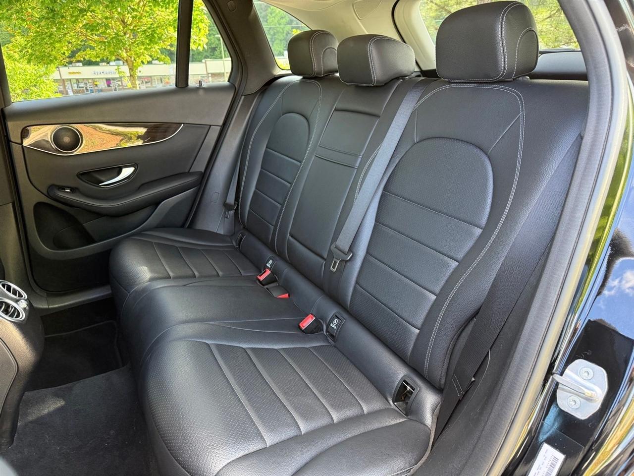 Mercedes-Benz GLC  2019