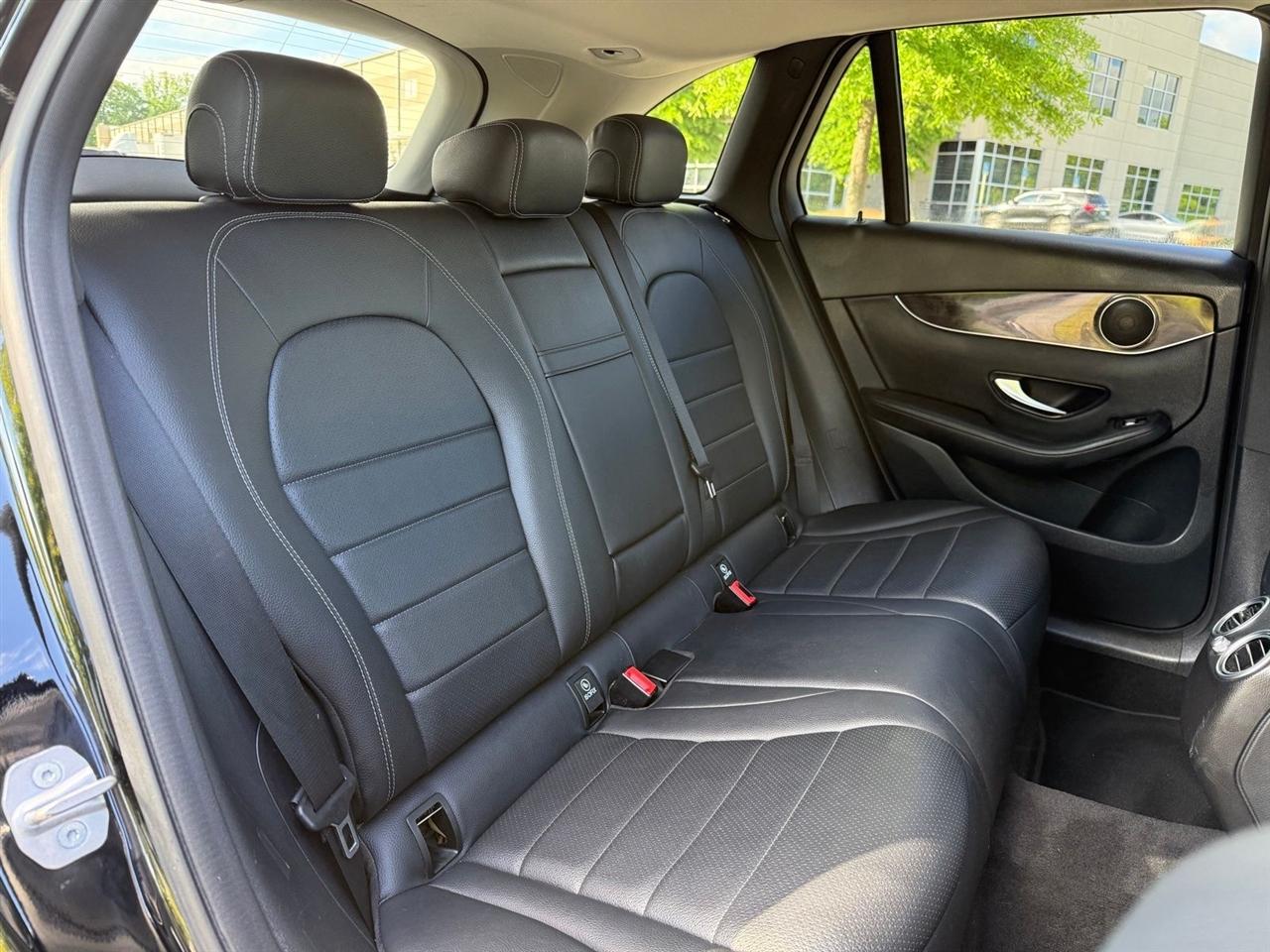Mercedes-Benz GLC  2019