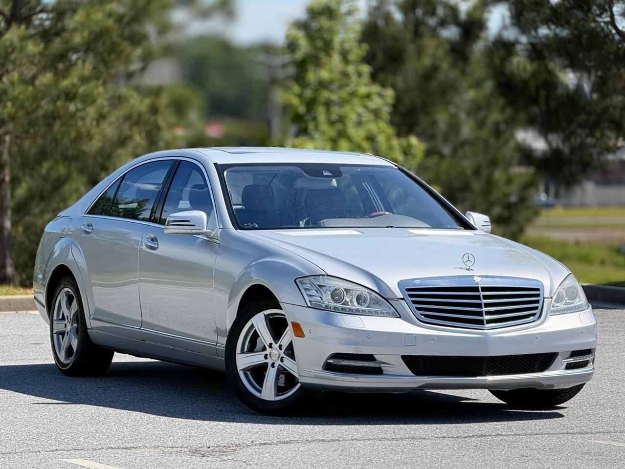 Mercedes-Benz S-Class  2010