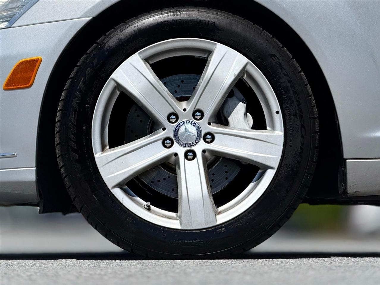 Mercedes-Benz S-Class  2010