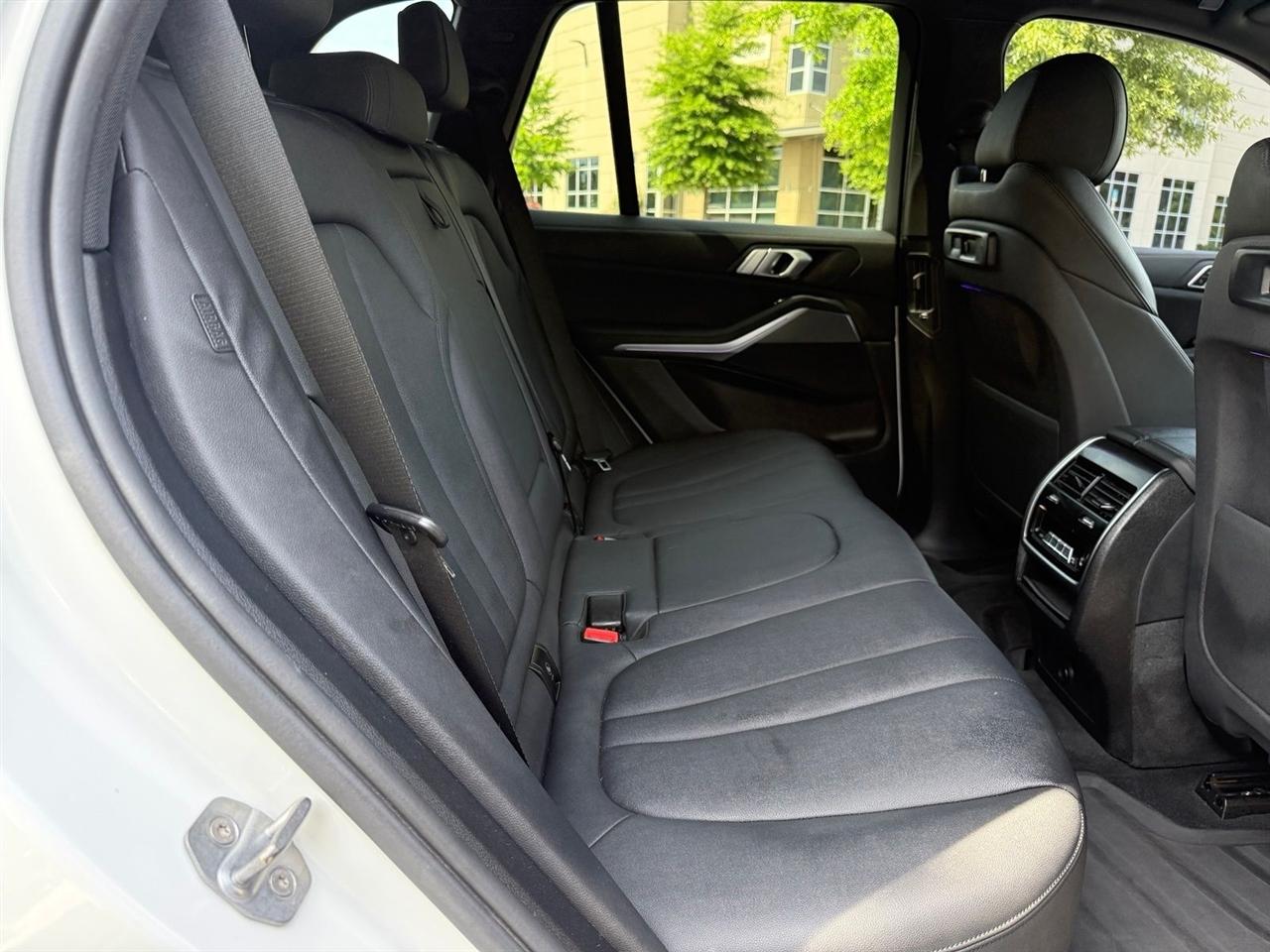 BMW X5  2019