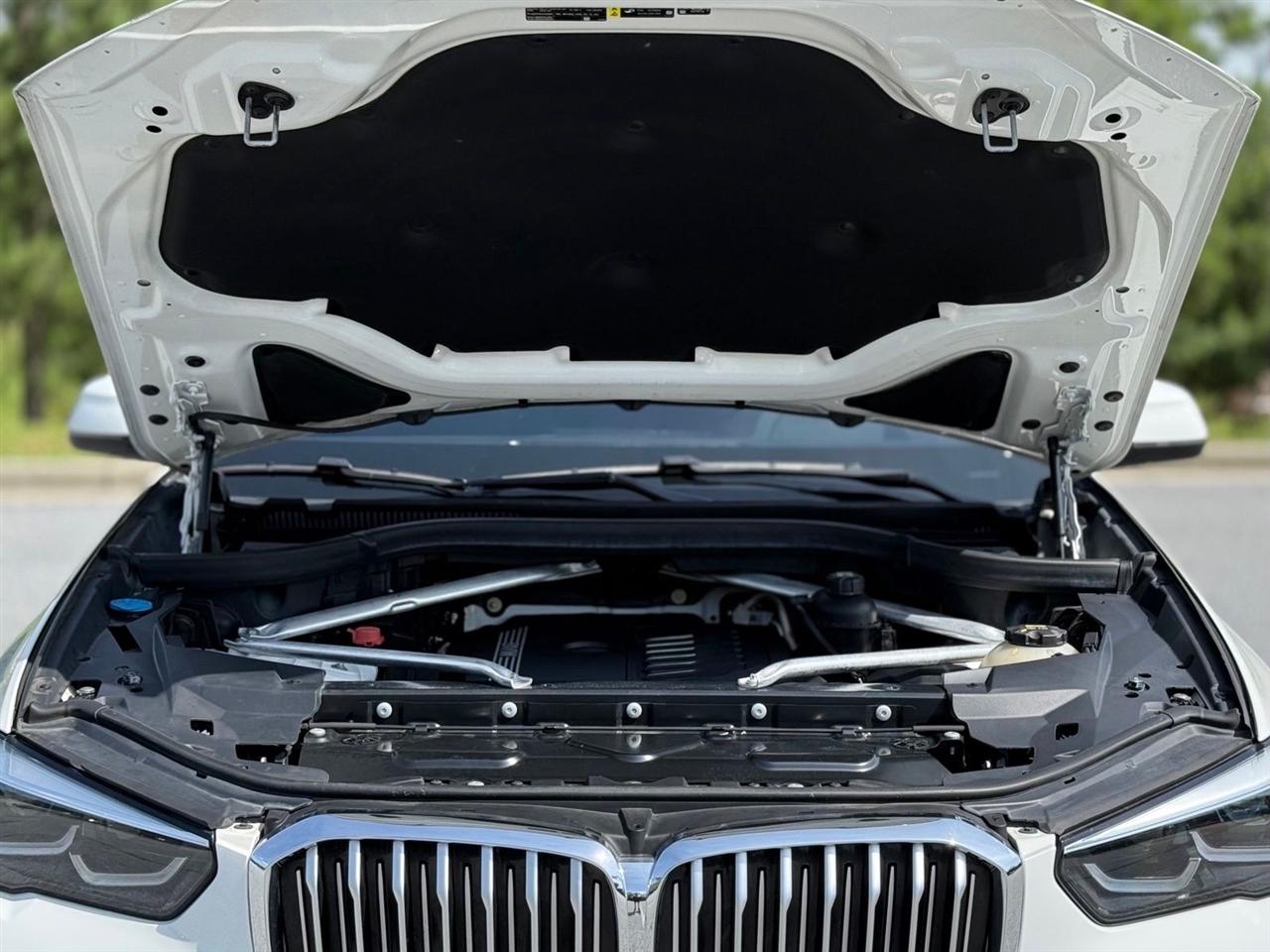 BMW X5  2019